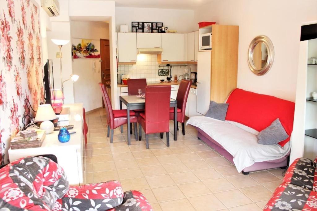 Amiraute Apartment J9 圣西普里安 外观 照片